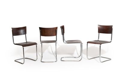 Mart STAM (1899-1986) Suite of four chairs, model S10

Circa 1930



Chromed metal...