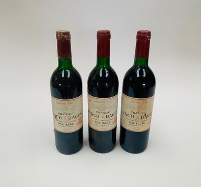 Lynch Bages - Pauillac, 5ème cru classé 3 bouteilles 1985 Two capsules corroded....