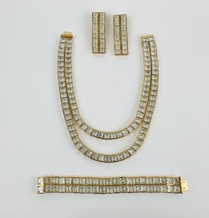 CHRISTIAN DIOR 1980's 

Set including a choker, a bracelet and a pair of earrings...