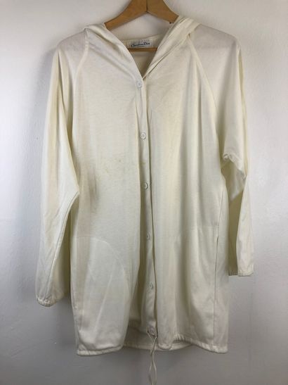 CHRISTIAN DIOR 1980's 

Lot including:

- A Christian Dior Beachwear bathrobe in...