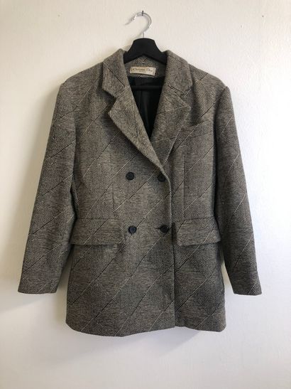 Christian DIOR Boutique 1980's 

Lot of two wool jackets:

- One with black and white...
