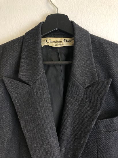 Christian DIOR Boutique Années 1980 

Lot de deux vestes en laine:

- L’une à motifs...