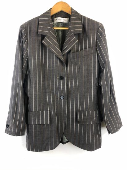 Christian DIOR Boutique 1980's 

Woolen suit and skirt in cream and taupe stripes

...