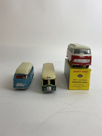 DINKY TOYS FRANCE - Ref 541 Petit Autocar Mercedes Benz Red and cream color, BE,...