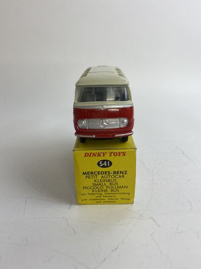 DINKY TOYS FRANCE - Ref 541 Petit Autocar Mercedes Benz Red and cream color, BE,...