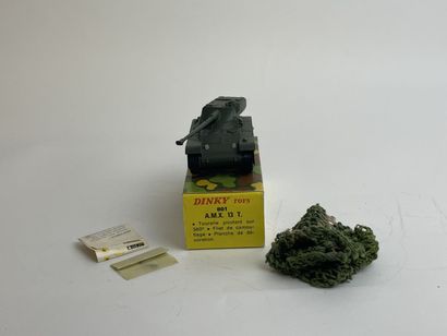 DINKY TOYS FRANCE-ref 801-Char AMX 13T TBE, with stickers, antennas and camouflage...