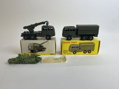 DINKY TOYS FRANCE-ref 806- Camion militaire Berliet Wrecker et ref 818- Camion militaire...