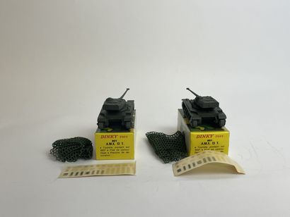 DINKY TOYS FRANCE-ref 801-Deux chars AMX 13T TBE, with stickers and camouflage nets,...