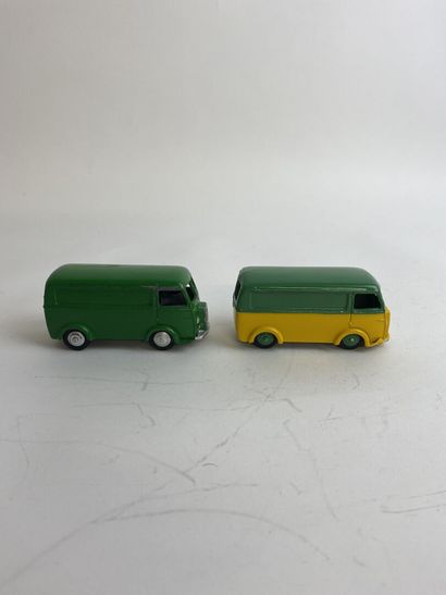 DINKY TOYS FRANCE - 25B Peugeot D.3.A. X 2 X 1 - Green color (repainted), Average...