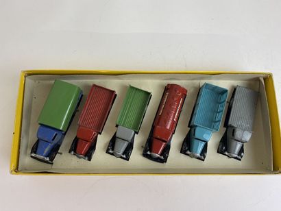 DINKY TOYS FRANCE - Ref 25 Coffret de six camions Including models 25A to 25F
Average...