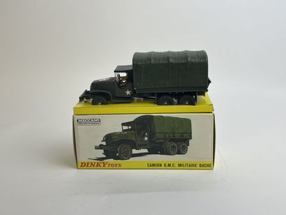 DINKY TOYS FRANCE-Ref 809-Camion GMC militaire bâché TBE-in its box in BE, with its...