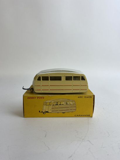 DINKY TOYS FRANCE - Ref 811 Caravane avec glaces Cream color with red thread, ridged...