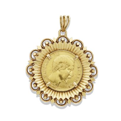 null Gold pendant

In 18K (750) gold, adorned with a 20 franc gold coin, in a poly-lobed...