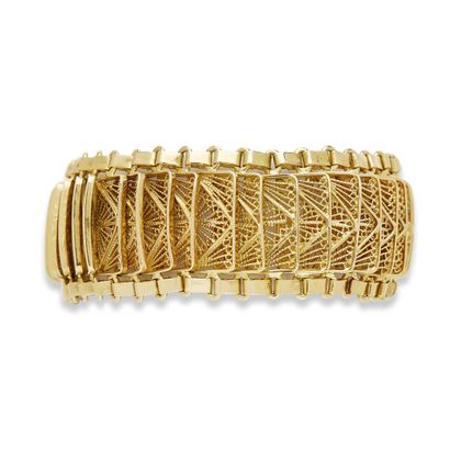 null 18K (750) gold bracelet with openwork links and articulated, safety chain, gross...