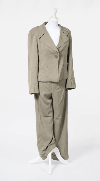ARMANI COLLECTION Three suits including two pants sizes and one skirt size



Size...