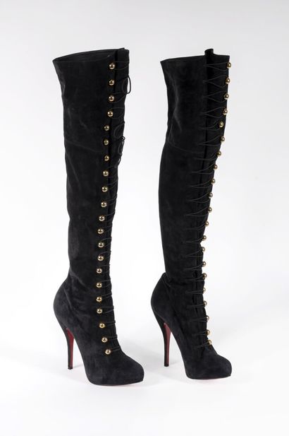 CHRISTIAN LOUBOUTIN - Automne Hiver 2010/2011