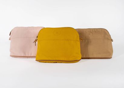 HERMES Suite of three cotton toilet bags