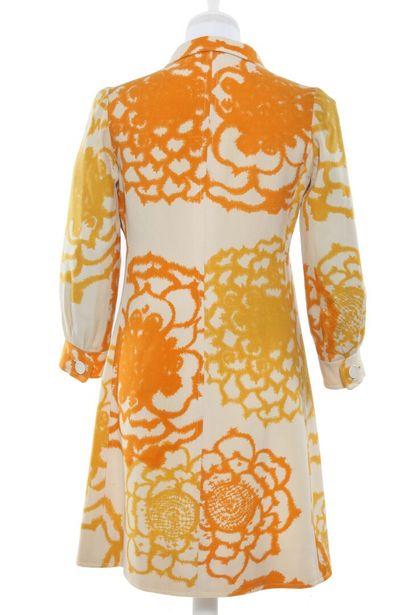 UNGARO Robe en laine et soie à motif floral,1968,

Parallèle labelled, in shades...