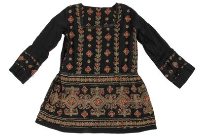 GABRIELLE CHANEL HAUTE COUTURE Important 'Russian' Kitmir embroidered tunic, 1922



woven...