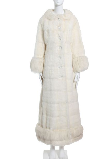 MANDEL FOURRURES White mink evening coat by Mandel Furs, 1960s



labeled, with beaded...