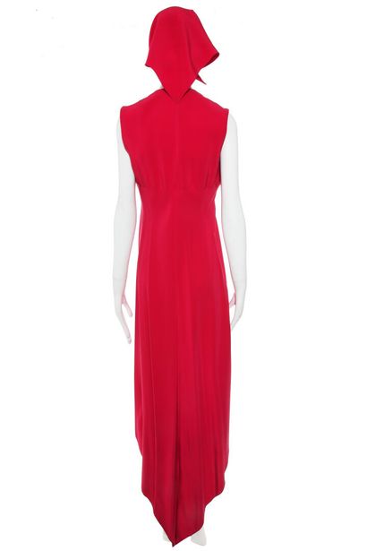 MADAME GRÈS HAUTE COUTURE Evening dress, circa 1970



 un-labeled, of red silk-crepe...