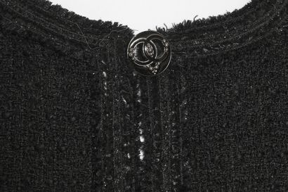 CHANEL Black tweed jacket, Cruise collection, 2009

labeled, size 48, enamelled double...