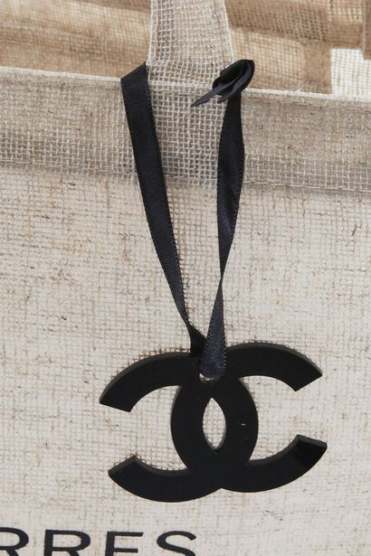 CHANEL Burlap bag, client gift for the Haute Couture fashion show, Spring-Summer...