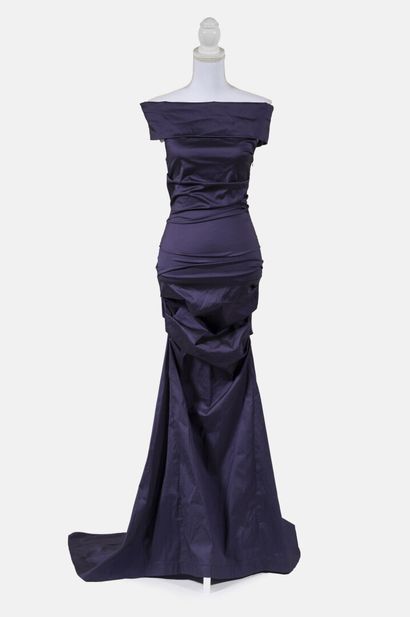 ANGELO TARLAZZI Stretch silk sheath dress in eggplant color
Presumed size S

