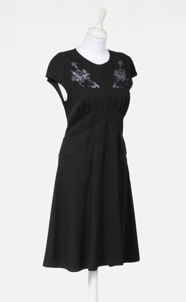 FENDI Black dress with embroidered lace yoke

Size 42 (Italian)

Very good condi...