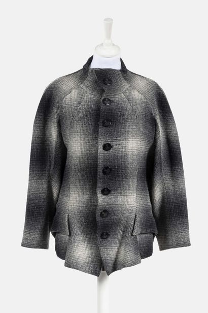 VIVIENNE WESTWOOD Wool coat with grey gradient
Size 40 presumed

Very good condi...