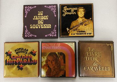 DIVERS Lot de 5 coffrets de 33T de musique
60's 70's/jazz/contry…
Ensemble de 5 coffrets...