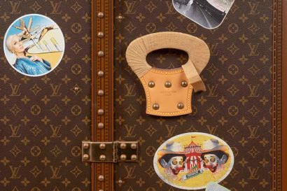 LOUIS VUITTON x CINDY SHERMAN Malle studio

Trunk 
In 2014, to celebrate the 160th...