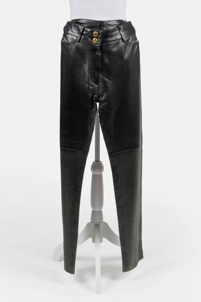 CHANEL HAUTE COUTURE Black leather pants, Autumn-Winter 
1992-1993,

label and number...