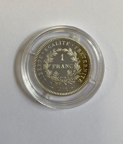 FRANCE Une pièce commémorative de 1 franc en platine (950), Bicentenaire de la République,...