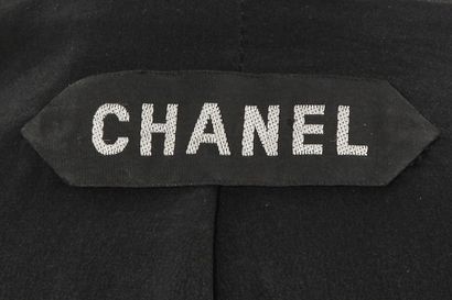 CHANEL HAUTE COUTURE Veste en cuir noir, Automne-Hiver 1992-1993

A black leather...