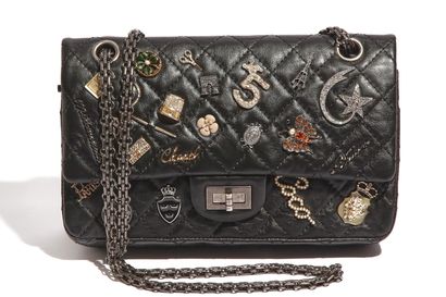 CHANEL Sac Chanel 'Lucky Charms' 2.55 réédition, 2014-2015

A Chanel 'Lucky Charms'...