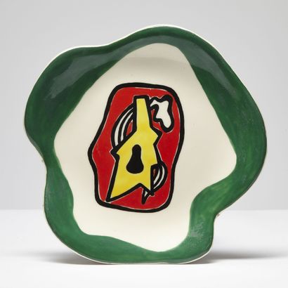 Roland BRICE (1911-1989) ROLAND BRICE (1911-1989)

Plate of free form earthenware,...