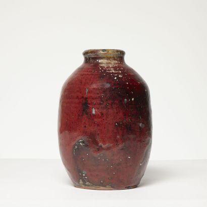 VASSIL IVANOFF (1897-1973) VASSIL IVANOFF (1897-1973)

Stoneware ovoid vase with...