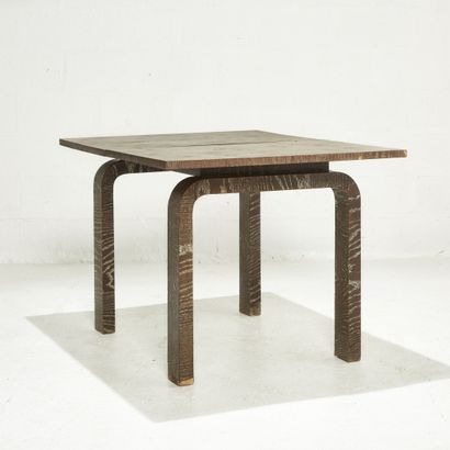 Années 1930 1930'S

A modernist desk table in ceruse oak veneer, base forming an...