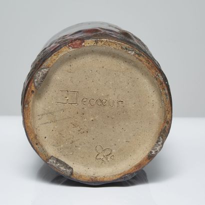 EMILE DECOEUR (1876-1953) EMILE DECOEUR (1876-1953)

Stoneware scroll vase, cylindrical...