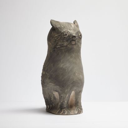 JULES AGARD (1905-1986) JULES AGARD (1905-1986)

Stylized cat in white clay, incisions...