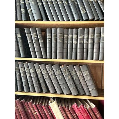 null Important ensemble d'environ 2000 livres et reliures dont jurisprudences, recueils,...