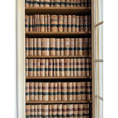 null Important ensemble d'environ 2000 livres et reliures dont jurisprudences, recueils,...