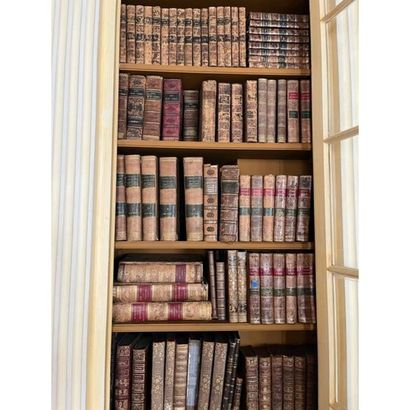 null Important set of about 2000 books and bindings including jurisprudence, collections,...