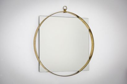 FONTANA ARTE FONTANA ARTE

Square mirror with circular brass frame, 1950s.

A Square...