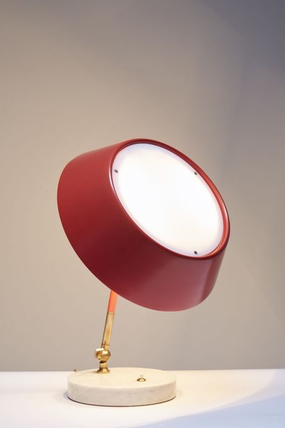 Stilux STILUX

Lampe à poser, base circulaire en marbre blanc, fût inclinable et...