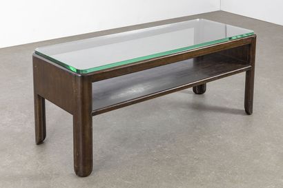 Années 1930 1930'S

A neo-classical coffee table with stained walnut structure, wide...