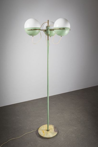 STILUX (Editeur) STILUX (EDITOR)

A rare 3-light floor lamp, 1950's, circular base...