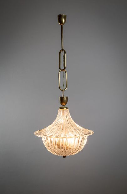 SEGUSO (ÉDITEUR) SEGUSO (EDITOR)

Hanging lamp, 1940s-50s, fluted structure in blown...