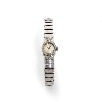 ONSA ONSA
Lady's watch in 18K (750 thousandths) white gold, circa 1950, azure silver...
